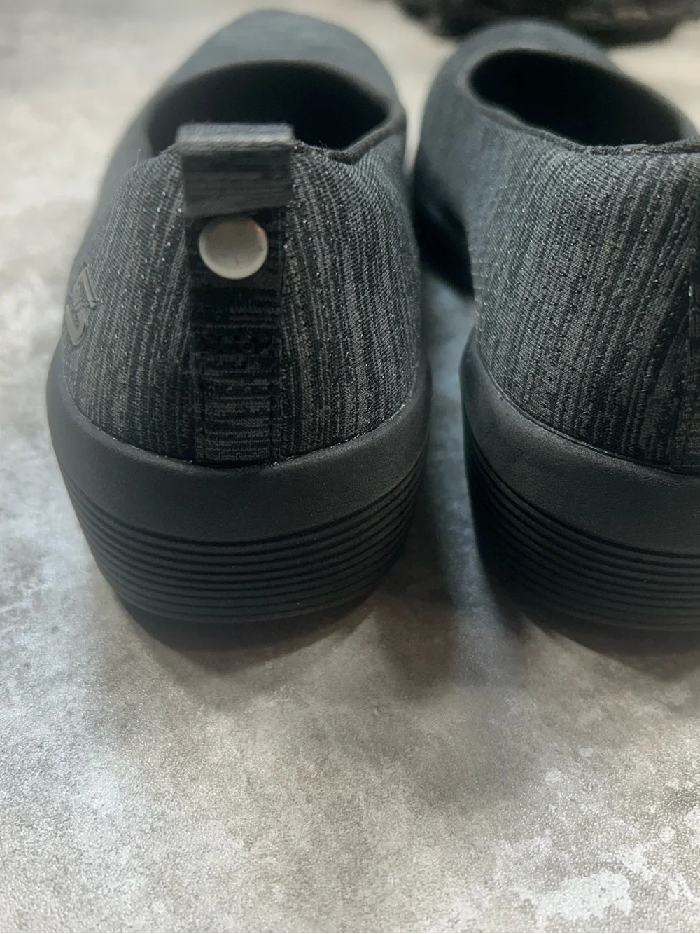 Skechers Air-Cooled Women’s Size 7 Ballet Flat Slip On Gray/Black
